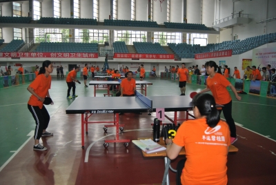 平远举办青少年乒乓球赛，纪念“五四”运动100周年