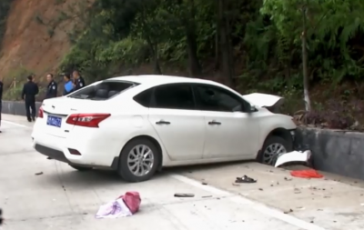 今晨206国道平远八尺路段摩托汽车相撞，致3人死亡