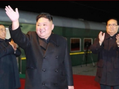 金正恩今晨启程访俄，将与普京在符拉迪沃斯托克会面