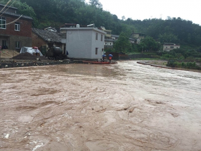 注意防御！梅州多地发布暴雨预警，这些地方地质灾害风险高