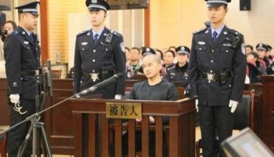 张扣扣案二审今日开庭 杀害邻家父子三人一审获死刑