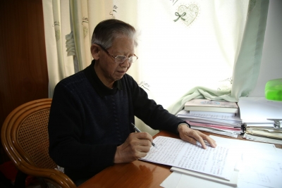 十载光阴编就“客家俗话集”，五华这名古稀老人不简单！