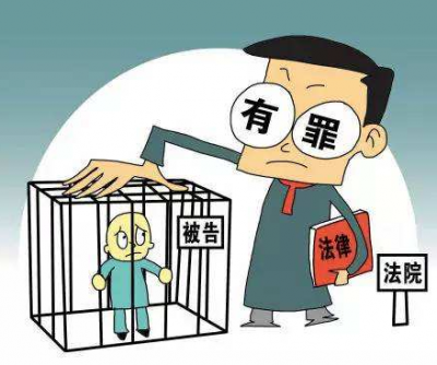 湖南一男子抢夺公交车方向盘致车辆失控被判刑
