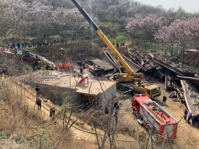 中铝物流火车倾覆6人不幸遇难 现场救援工作结束