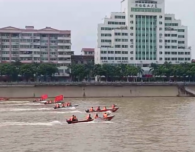 练为战！梅州武警支队开展冲锋舟集训备战防洪抢险
