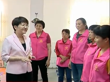 省妇联主席冯玲率队到梅县开展深调研