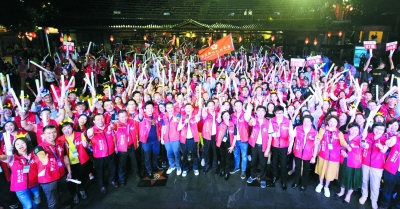 客都议事厅丨梅港两地手牵手 家国情怀代代传