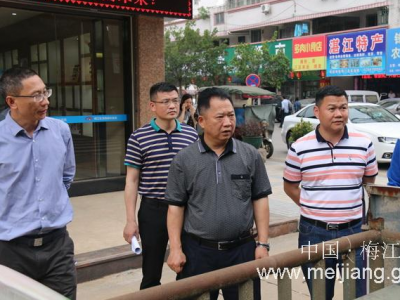 朱国城率队调研人居环境提升工作，现场办公解决发现问题