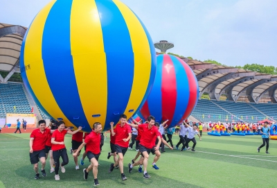 我们的节日·五四青年节丨“我们都是追梦人”