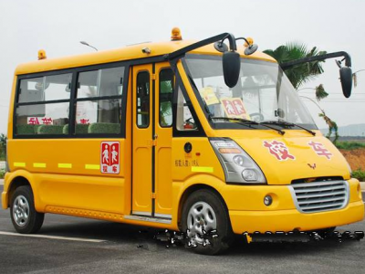 全国校车办发布今年第3号预警：坚决不把孩子遗忘在校车内