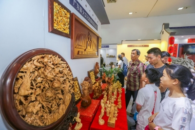 匠人匠心出匠品！这些巧夺天工的梅州雕刻品闪耀深圳文博会