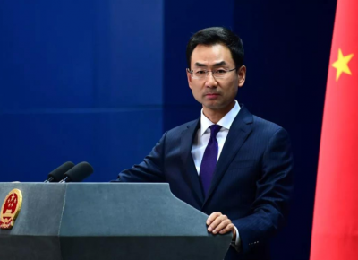 美威胁对所有中国商品加征关税，外交部：中方从不屈从于外部压力
