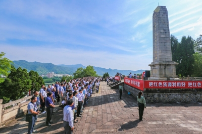 英雄的丰碑！梅州这片红色土地上，代代讲述着红色的故事…