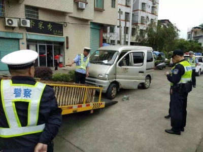 创建全国县级文明城市，蕉岭公安交警在行动