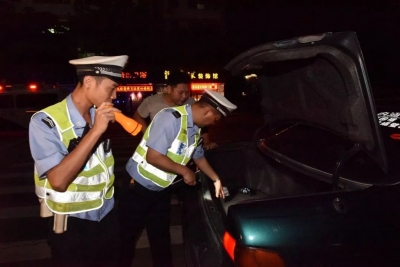 上半年群众安全感排名全省第一！我市扫黑除恶战果颇丰