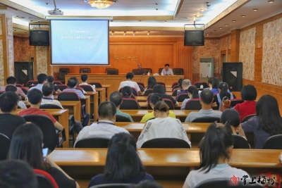 “读图时代”如何展宏“图”？梅州日报社邀请摄影“大咖”举办新闻讲座