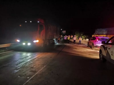 战果喜人！大埔“路警联合”开展治超夜间错峰执法突击行动