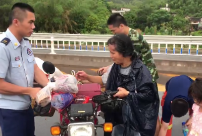 “520”，你的“蓝朋友”在救援的路上！梅县消防出警归途见义勇为