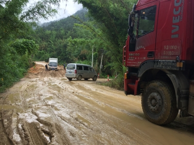 8月底前硬底化！丰顺这条“坑人陷车”的烂泥路终于要说再见了
