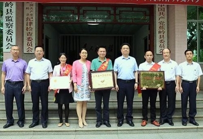 向他们致敬！陈伟明看望慰问五一劳动奖状、奖章获得单位和个人