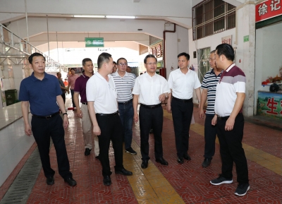 曾永祥率队检查督导“创卫”工作，强调了这些...