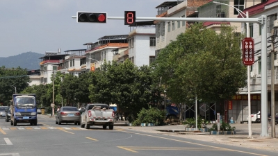 梅城这个高速公路出口红绿灯，正式运行！来了解一下
