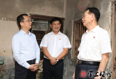 陈敏开展“七一”慰问活动并调研基层党建工作：牢固树立大抓基层的鲜明导向 