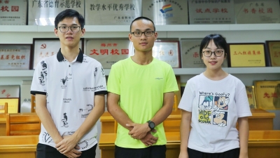 滚动丨梅州中学一美术考生，术科成绩全省第一