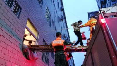 强降雨致五华皇华中学千名师生被困，已全部安全转移