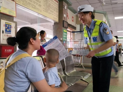 创建美丽城市！五华开展道路文明畅通宣传活动 