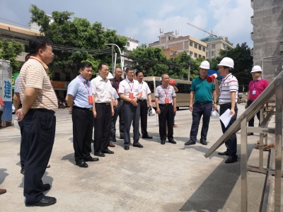 市政协组织开展专题视察：推进三甲医院创建 提供更优医疗服务