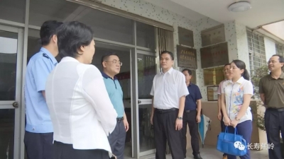 刘彩波检查高考准备工作：用心用情服务 确保高考万无一失