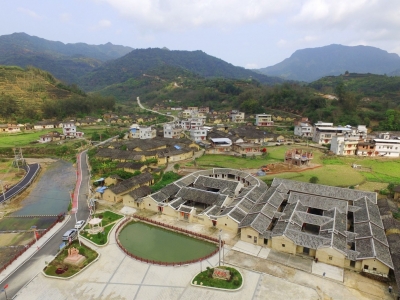 学习笃行丨弘扬苏区精神 坚定理想信念