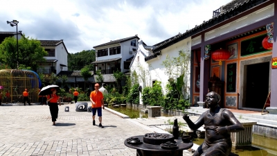 推动乡村振兴发展频频出招！回头看看，不一样的梅县区