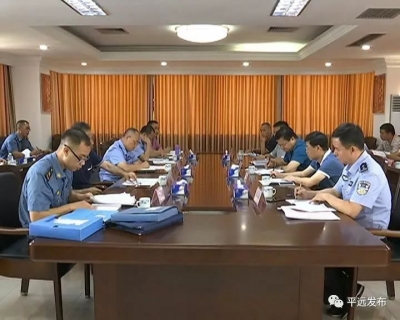 市工作组来平远开展治超摸查工作