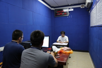 入室盗得11万元财物，10小时后就进了派出所！