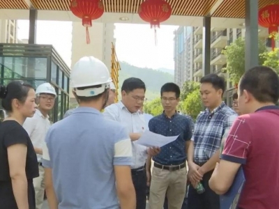 李建辉率队督导创文工作