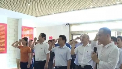 廖茂忠以普通党员身份参加“纪念建党98周年”主题党日活动