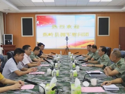 刘彩波率慰问团走访慰问驻梅部队官兵