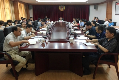 陈建青主持召开市政协七届第三十三次主席会议