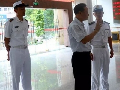 推进“舰城”共建活动！“梅州舰”官兵代表一行来梅走访参观见学