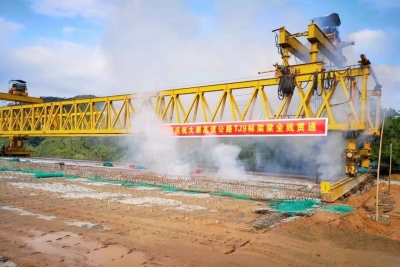 历时1年零5个月！大潮高速这段路的制架梁任务全部完成