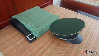 领略“真正男子汉”风采！“我是小特警”夏令营活动走进营区