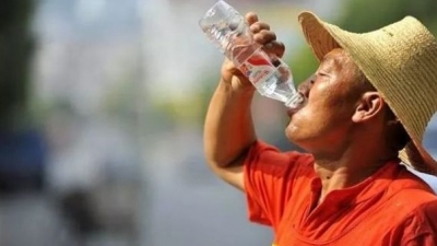 辣评丨高温津贴不能“听说过、没拿过”