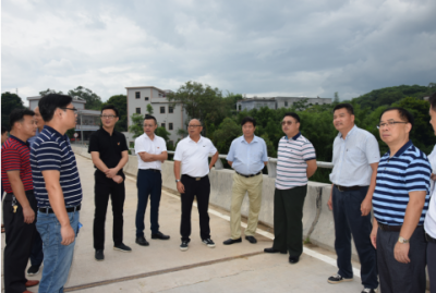 番禺区政协主席戴友华到五华调研对口帮扶工作并开展足球文化交流