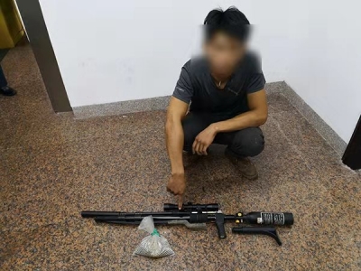 使不得！梅城一男子偷偷网购这些东西，摊上大事了