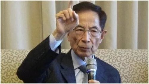 李柱铭的“鬼故事”