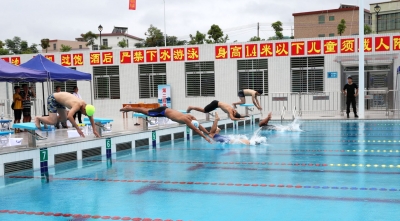 百名健将齐角逐！梅州五华首届“长乐杯”游泳邀请赛开赛啦