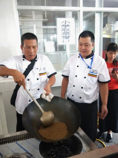 开班啦！60名“未来大厨”相约丰顺,学地道客家菜！