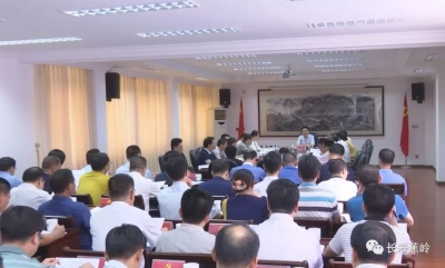 陈伟明主持召开蕉岭县委常委会议